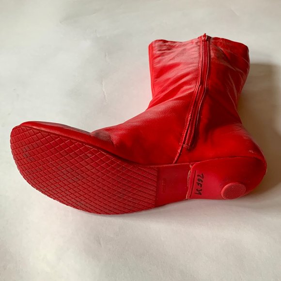 Rare - Rizzo Boots - Red GoGo Mod Girl on Cellphone - EU41 - Picture 11 of 16